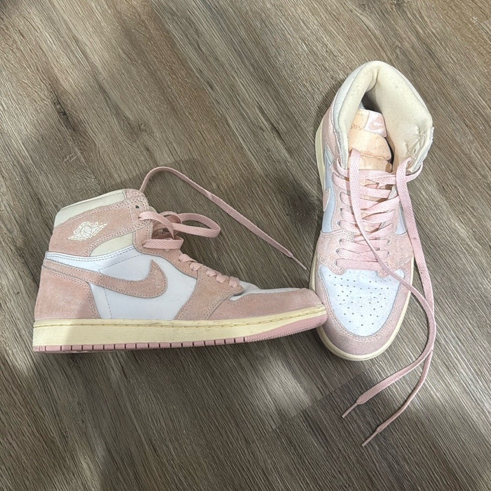 Nike high top women’s air Jordan 1 retro high og washed pink
